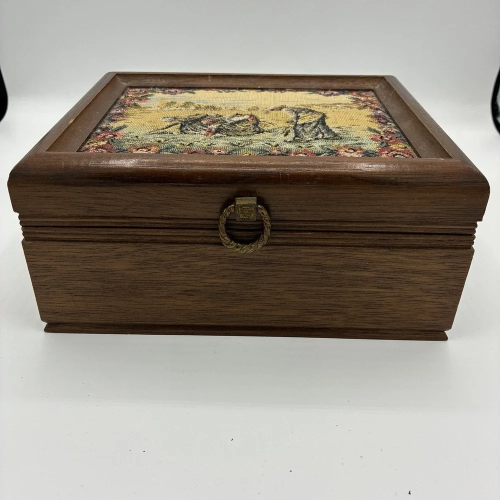 Vintage Working Music Jewelry Box Tapestry Lid Willitts Japan